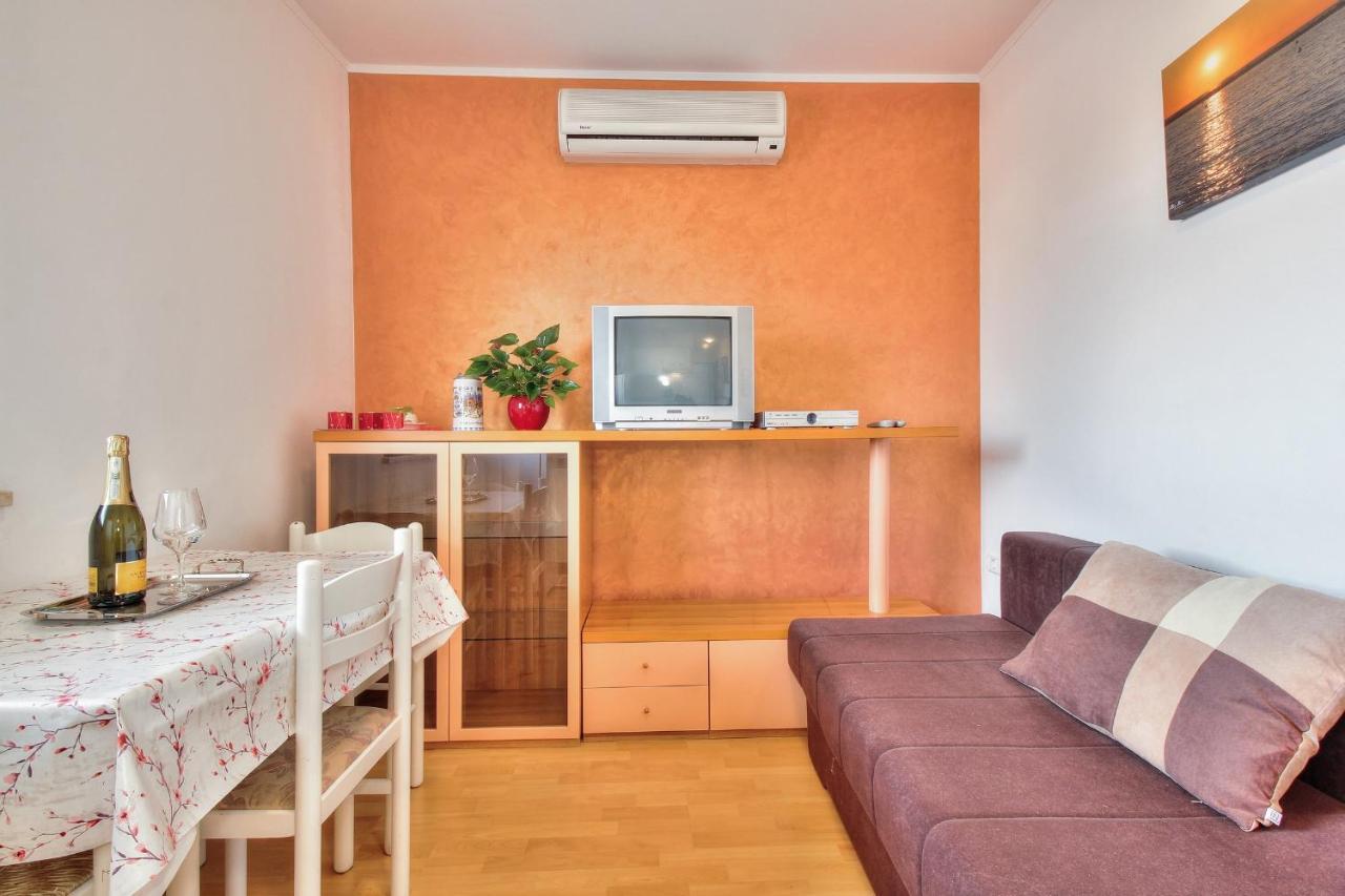 Apartments El Faro 사부드리자 객실 사진